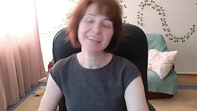 Lia Tito online show from 05.21.26