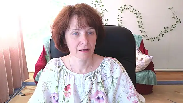 Lia Tito online show from 06.25.26