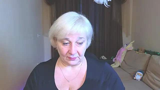 Snapshot of Milana_Milky chatting on 01.09.26 Milana Milky online show from 01.09.26