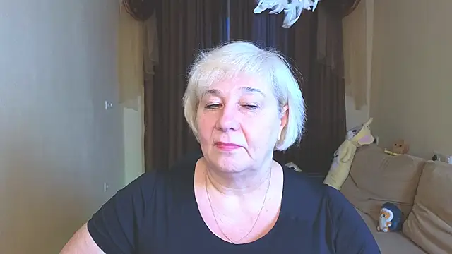 Snapshot of Milana_Milky chatting on 01.13.26 Milana Milky online show from 01.13.26