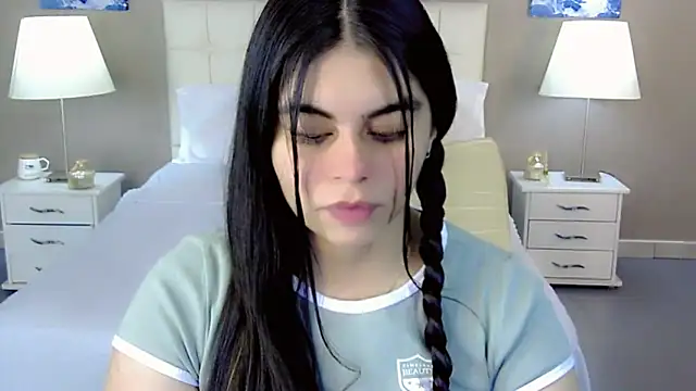 maddissonivanova online show from 09.10.25