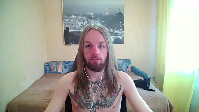 Snapshot of AdamDickens chatting on 07.15.26 AdamDickens online show from 07.15.26