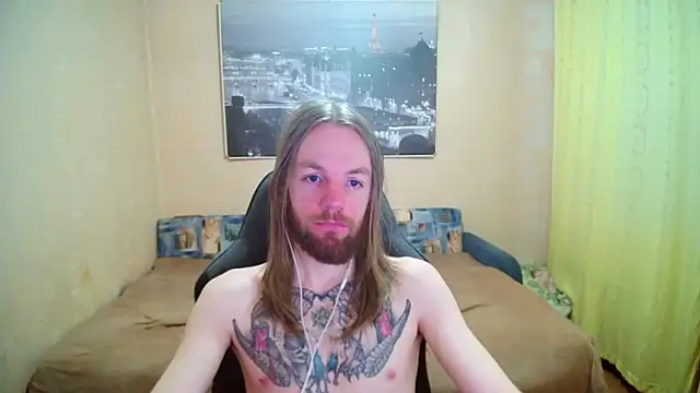 Snapshot of AdamDickens chatting on 07.18.26 AdamDickens online show from 07.18.26