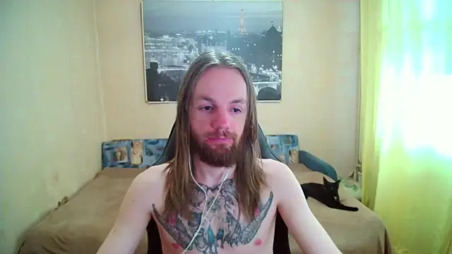 Snapshot of AdamDickens chatting on 07.27.26 AdamDickens online show from 07.27.26