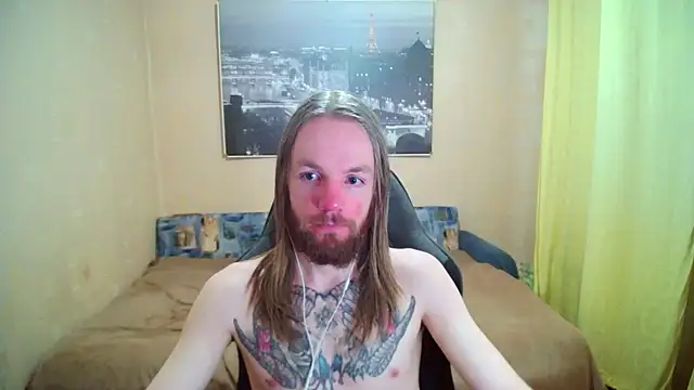 Snapshot of AdamDickens chatting on 07.31.26 AdamDickens online show from 07.31.26
