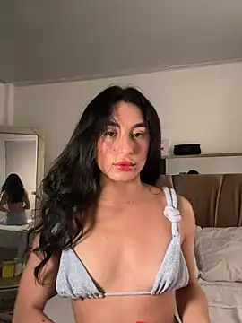 Snapshot of MonicaSalvatore chatting on 02.07.26 MonicaSalvatore online show from 02.07.26