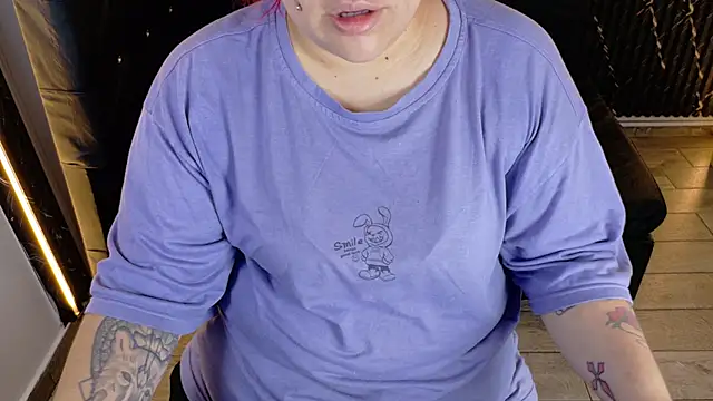 Witch Scarlet online show from 03.05.26