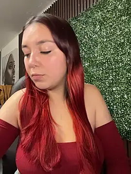 Snapshot of Karen18_boobs chatting on 07.18.26 Karen18 boobs online show from 07.18.26