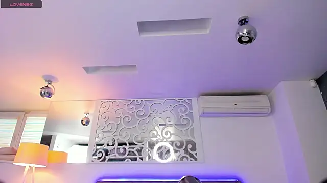 Snapshot of AshleyJoness chatting on 02.19.26 AshleyJoness online show from 02.19.26