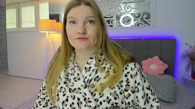 Snapshot of AshleyJoness chatting on 03.18.26 AshleyJoness online show from 03.18.26