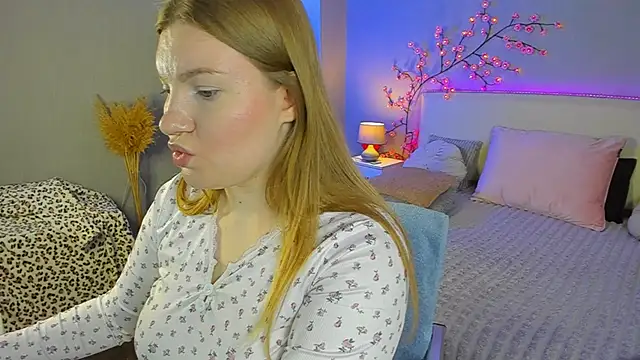 AshleyJoness online show from 06.12.26