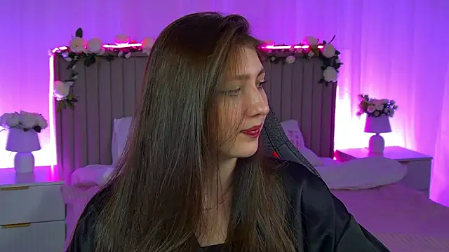 Snapshot of Mary_Miiller chatting on 01.06.26 Mary Miiller online show from 01.06.26