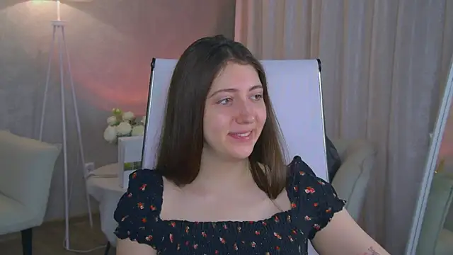 Snapshot of Mary_Miiller chatting on 02.01.26 Mary Miiller online show from 02.01.26