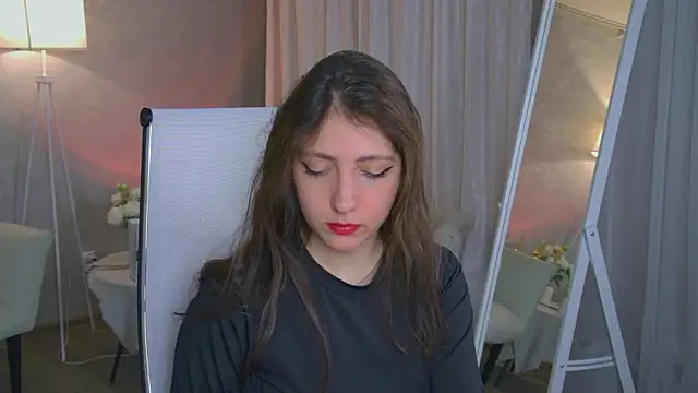 Snapshot of Mary_Miiller chatting on 02.09.26 Mary Miiller online show from 02.09.26