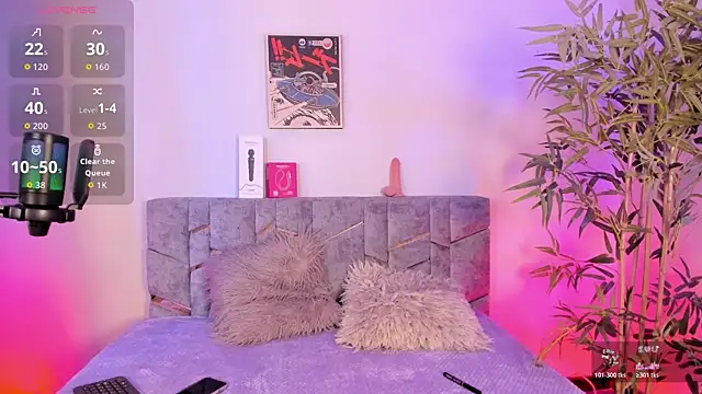 Alice Vixen online show from 08.04.26