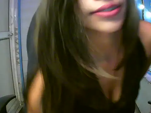 Snapshot of RENUKA_RAJPUT chatting on 10.27.25 RENUKA RAJPUT online show from 10.27.25