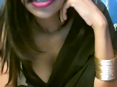 Snapshot of RENUKA_RAJPUT chatting on 11.21.25 RENUKA RAJPUT online show from 11.21.25