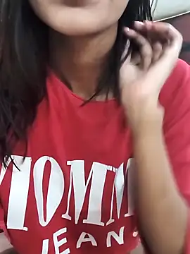 Snapshot of RENUKA_RAJPUT chatting on 11.23.25 RENUKA RAJPUT online show from 11.23.25