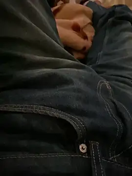 Snapshot of aymen_smi chatting on 10.11.25 aymen smi online show from 10.11.25