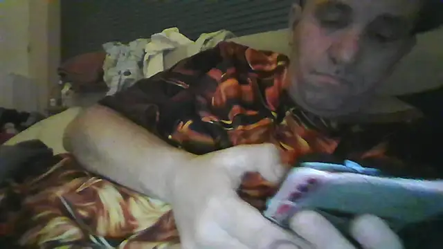 Snapshot of JasperGeil chatting on 11.20.25 JasperGeil online show from 11.20.25