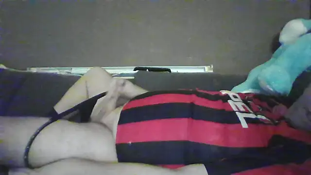 Snapshot of JasperGeil chatting on 11.22.25 JasperGeil online show from 11.22.25