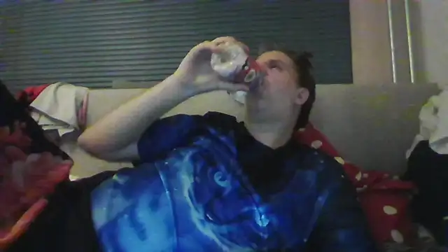 Snapshot of JasperGeil chatting on 12.03.25 JasperGeil online show from 12.03.25