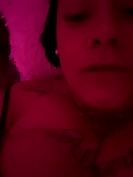 valen1891 online show from 10.29.25