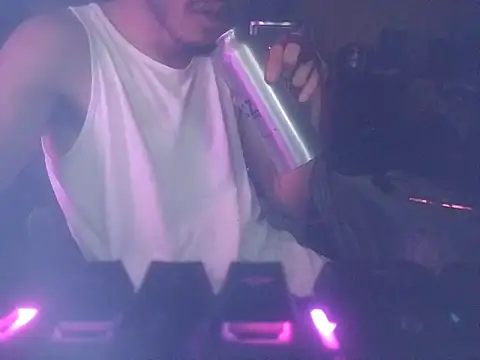 Veww1313 online show from 11.13.25