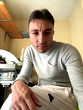 SemprePerverso online show from 10.24.25