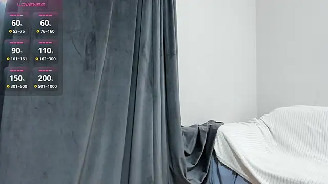 Snapshot of GraceBrawn chatting on 07.16.26 GraceBrawn online show from 07.16.26