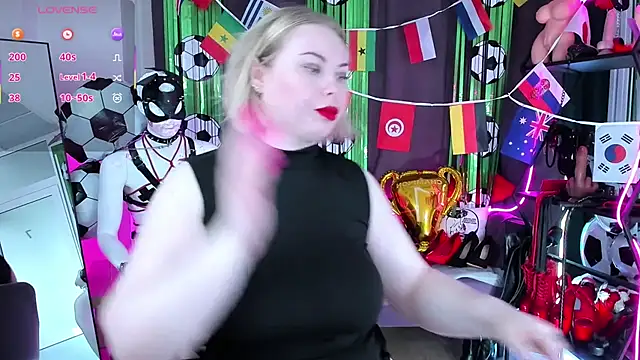 Anna Maxwell online show from 07.03.26