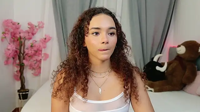 Taylor Tina online show from 09.30.25