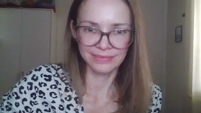 Snapshot of SEA_Dream chatting on 02.15.26 SEA Dream online show from 02.15.26