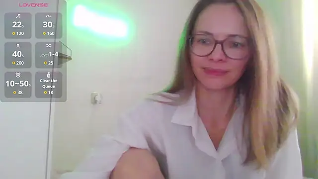 Snapshot of SEA_Dream chatting on 03.16.26 SEA Dream online show from 03.16.26