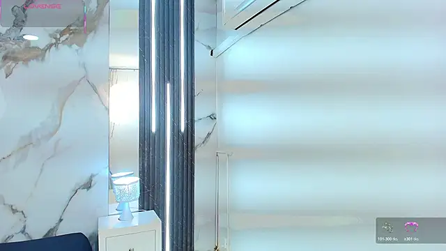 Snapshot of MayaBaker chatting on 11.07.25 MayaBaker online show from 11.07.25