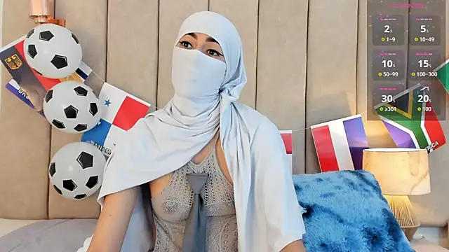  Zahiira  online show from 06.26.26