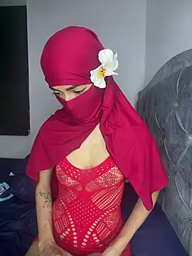  Zahiira  online show from 08.03.26