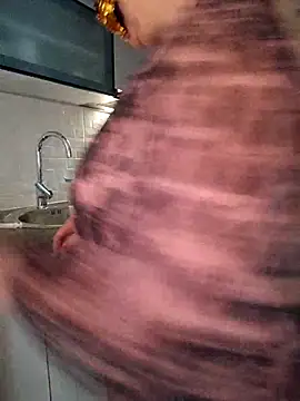 BigAssMom  online show from 05.14.26