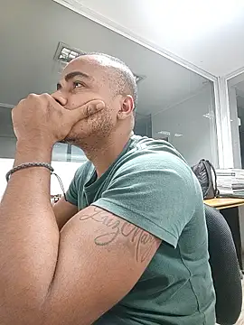 Snapshot of SanChacal5694 chatting on 01.16.26 SanChacal5694 online show from 01.16.26