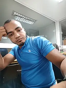 Snapshot of SanChacal5694 chatting on 02.02.26 SanChacal5694 online show from 02.02.26