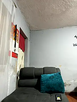 Snapshot of kelly_greys chatting on 09.21.25 kelly greys online show from 09.21.25