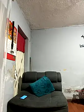 Snapshot of kelly_greys chatting on 10.05.25 kelly greys online show from 10.05.25