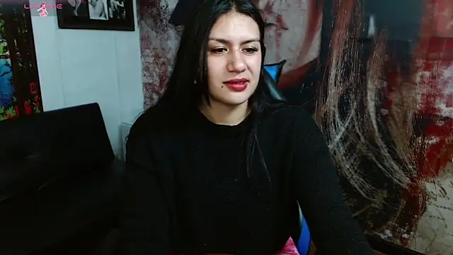 gigi gilt  online show from 05.03.26