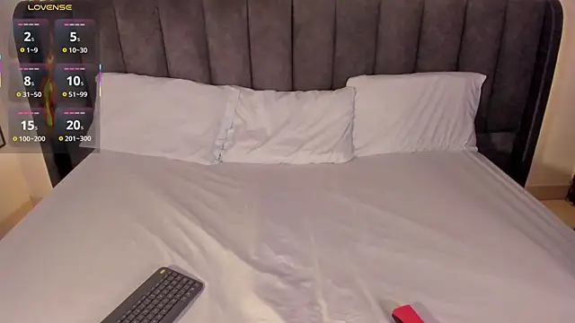 Snapshot of Sophie_Smith19_ chatting on 02.23.26 Sophie Smith19 online show from 02.23.26