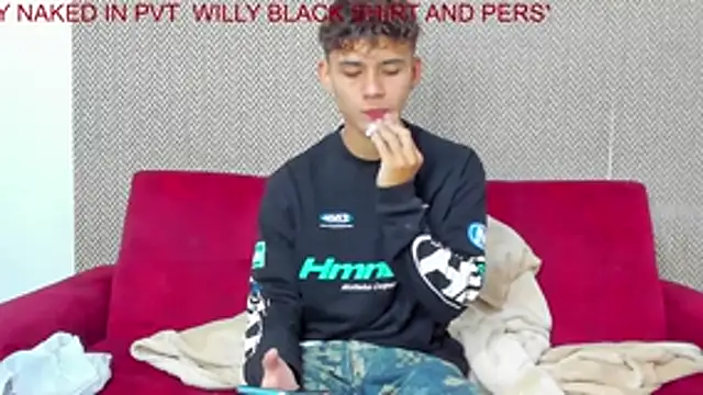 Snapshot of willy_sexxx18 chatting on 01.11.26 willy sexxx18 online show from 01.11.26