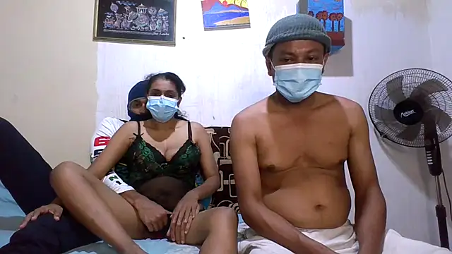 Snapshot of notywasu chatting on 11.08.25 notywasu online show from 11.08.25