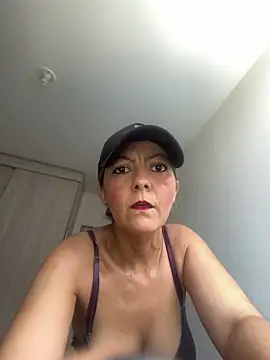 Tinymilf  online show from 06.17.26