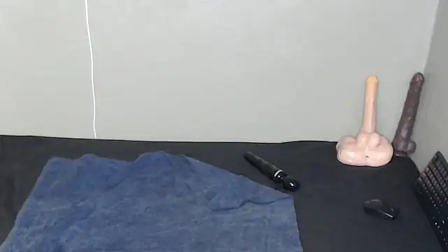 Snapshot of TrishahXo chatting on 02.24.26 TrishahXo online show from 02.24.26