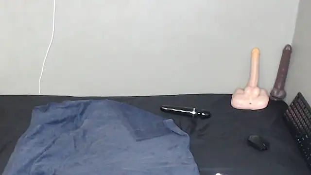 Snapshot of TrishahXo chatting on 03.10.26 TrishahXo online show from 03.10.26