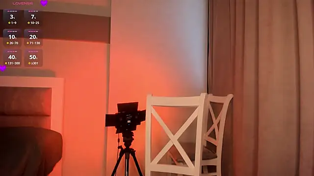 Clarity Yumi online show from 10.22.25